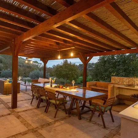 Casale Palombieri By Domusicily Villa